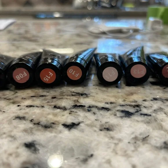 Poly Gel nail Set - Picture 5 of 6